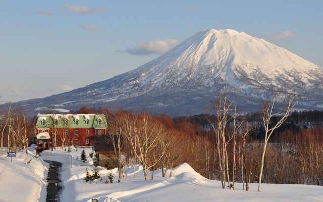 Niseko Freedom Inn