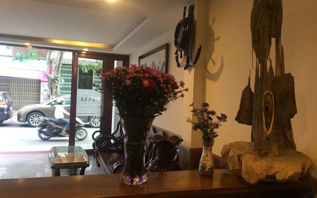 Phuong Quang Hotel