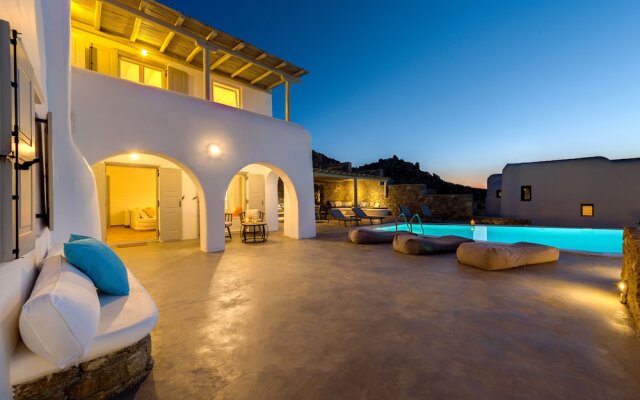 Mykonos Villas by Stylish Stays