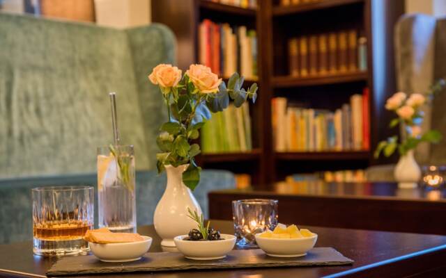 Logis Hotel QUARTIER 5