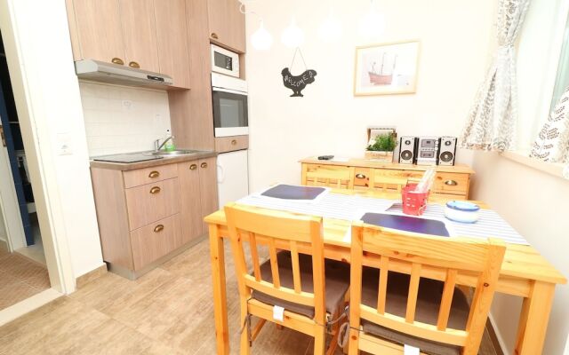 Apartments Trstenica