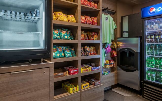 Best Western Plus Dartmouth Hotel & Suites