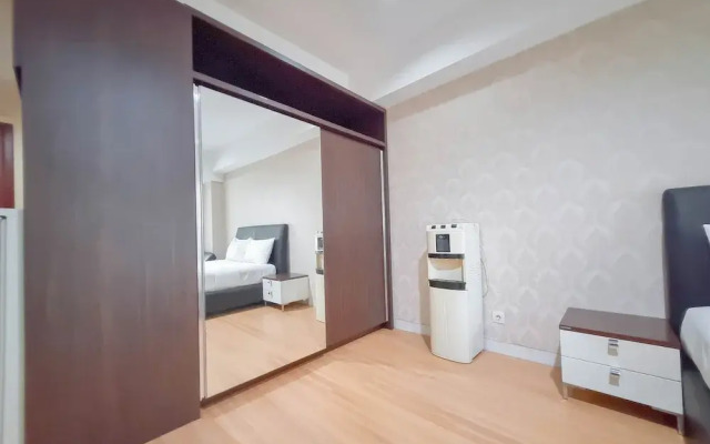 Relaxing And Stylish Studio At Mataram City Apartment