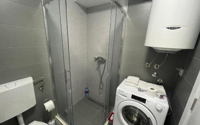 Apartment Diamond -modern and lovely seaside studio apartment