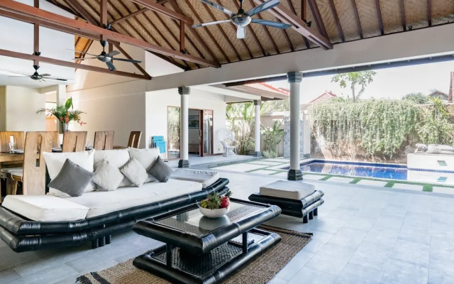 Villa Lotus