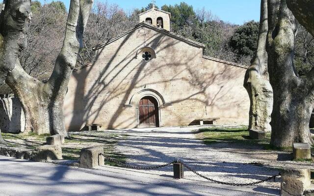 Les Hauts de Vaugines entre Lourmarin et Cucuron