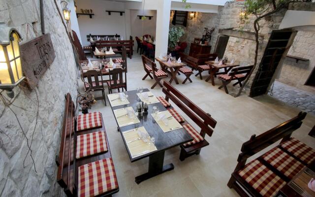 Heritage Hotel Tragos