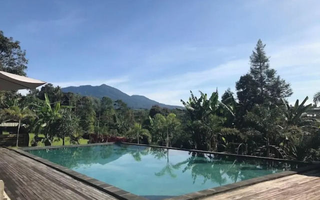 Villa Gajah Mas