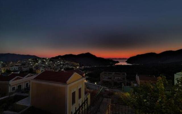 Symi Sunshine