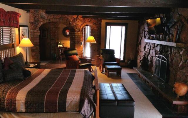 Lodge At Sedona