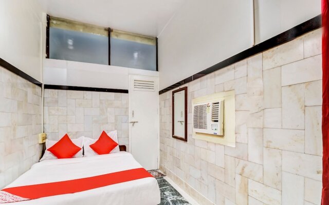 Hotel Dreamland by OYO