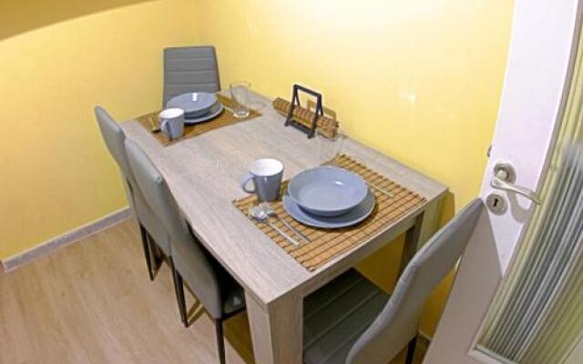 Life Houses Sweet Apartment