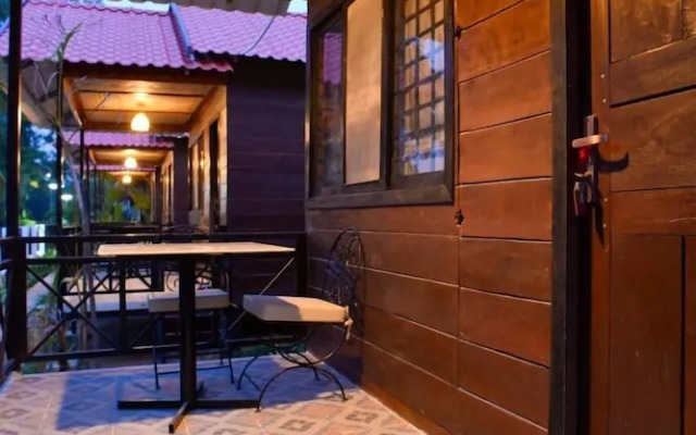 Densy Angkor Bungalow