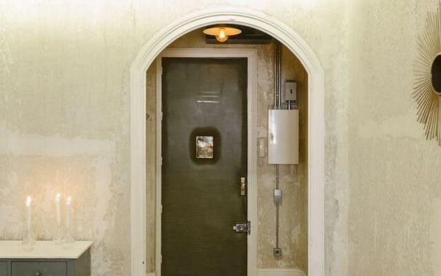 Charming Puerta de Alcala