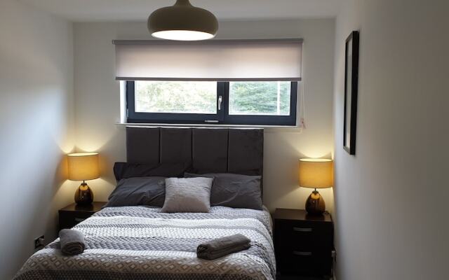 The Point Glasgow 2 Bed Apartment