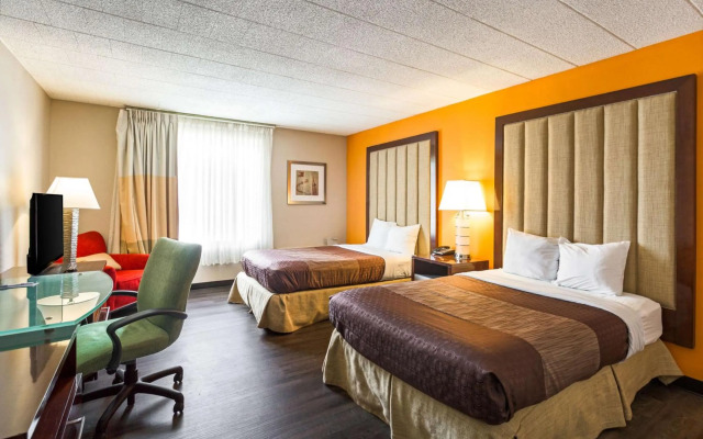 Rodeway Inn & Suites Stroudsburg - Poconos