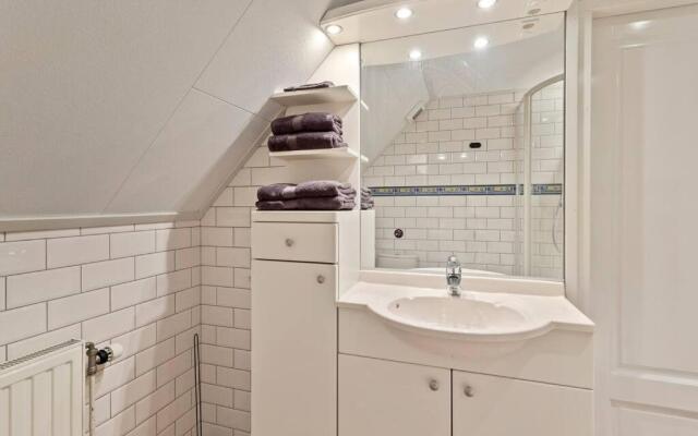 Unieke Villa met XXL JACUZZI max 16 personen