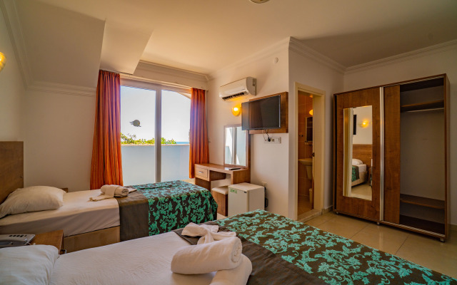 Prenses Sealine Beach Hotel