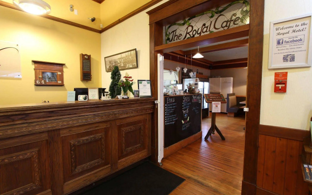 Royal Hotel