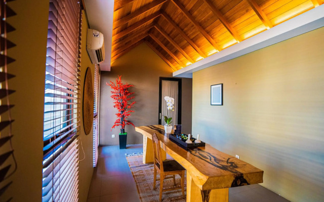 Abia Villa