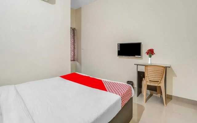 OYO Flagship 703044 Gn Nelli Rooms