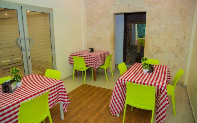 Aparta Hotel Don Olivo