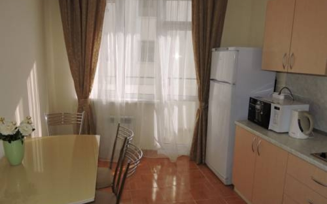 Изумрудный