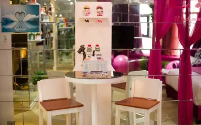 Nanchang Xiao E ApartHotel