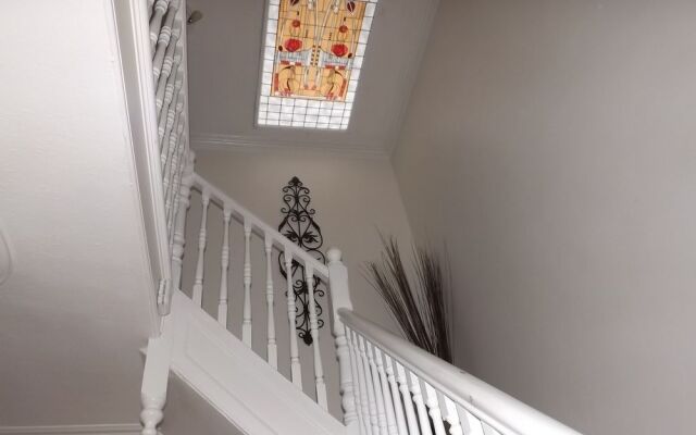 Afton Villa B&B