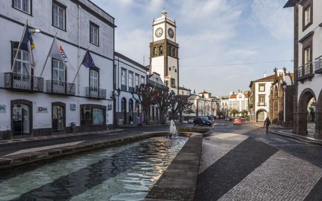 Atlantic Town