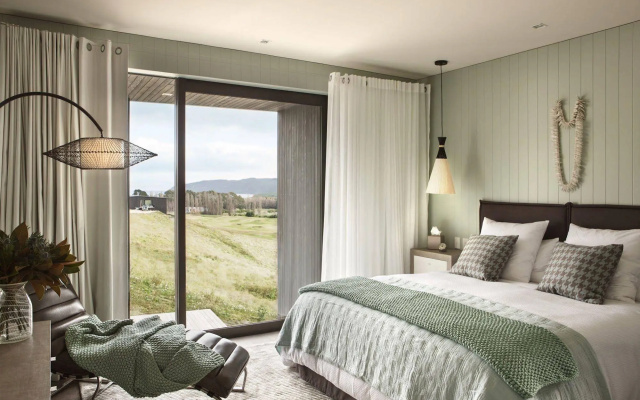 Kinloch Manor & Villas – Guest Rooms – Taupo