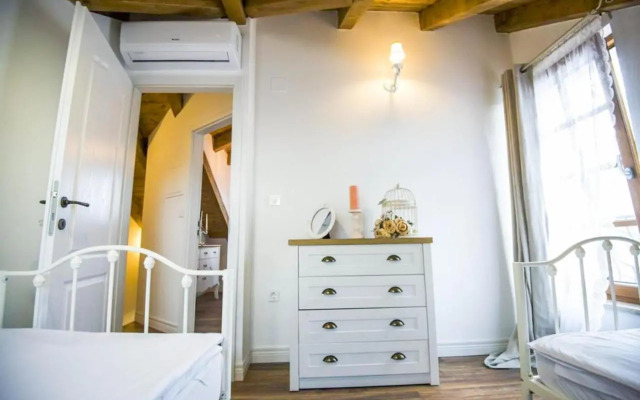 House for Rent Leila
