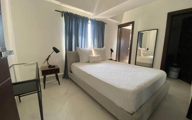Cozy 2br*pool*wi-fi*DOWNTOWN*yellowkey