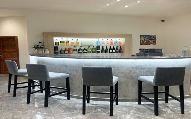 Abe Hotel