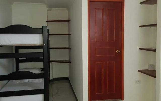 Apartamentos Freddy's Tours