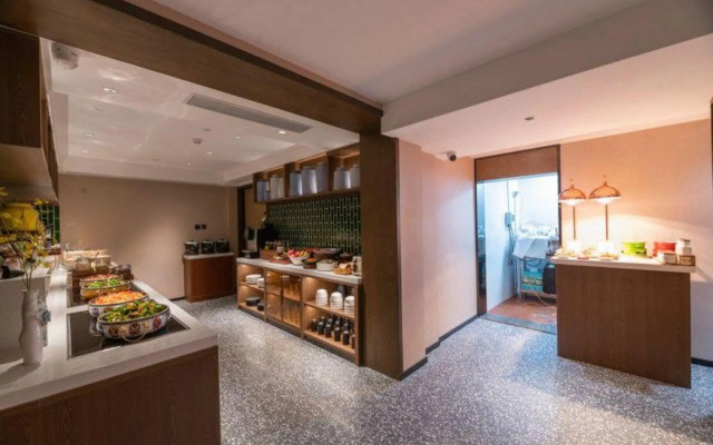 Manxin Mansion Beijing Tiananmen Wangfujing courtyard