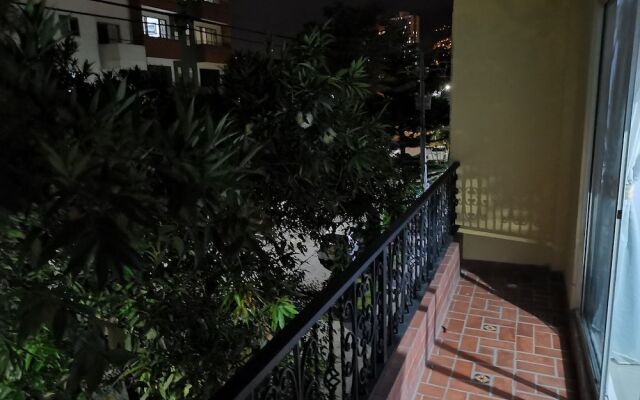 Acogedora casa en la ciudad de Medellin