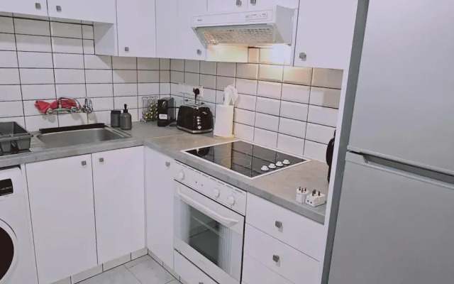 103 LCA - Stay Green Apartment