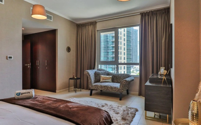 HiGuests - The Residences Tower 8