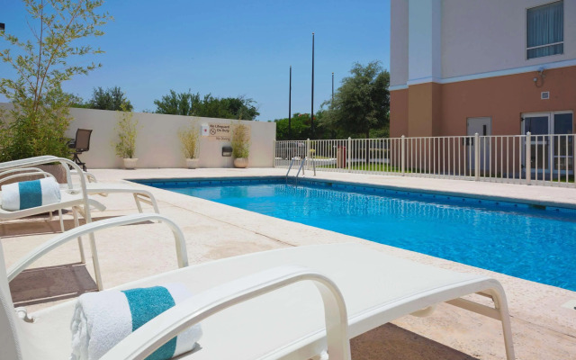 Hampton Inn by Hilton Ciudad Victoria