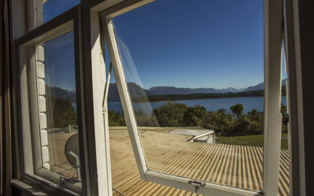 Fiordland National Park Lodge