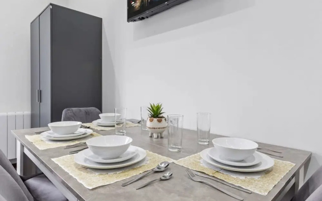 Modern Luxury Studio Near Euston Central London