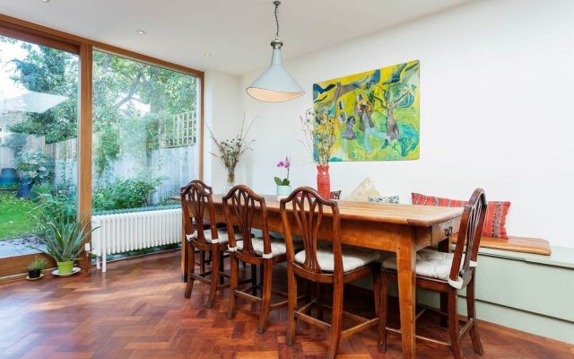 East London Elegance