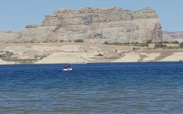 Lake Powell Canyon Inn