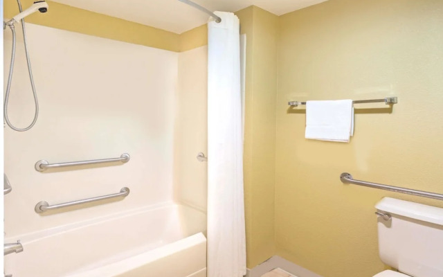 Super 8 Jessup/Baltimore Area