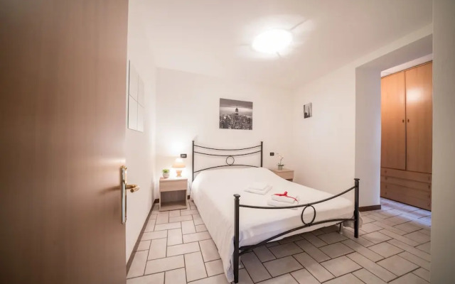 Bright Apartments Moniga - Castle Bells