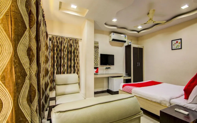 OYO 13584 Hotel Ruchi