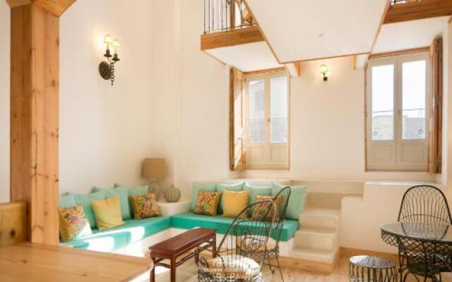 Old Town Deluxe Duplex Suite