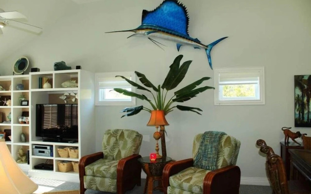 Spinnaker Village 27 5 Br home by RedAwning