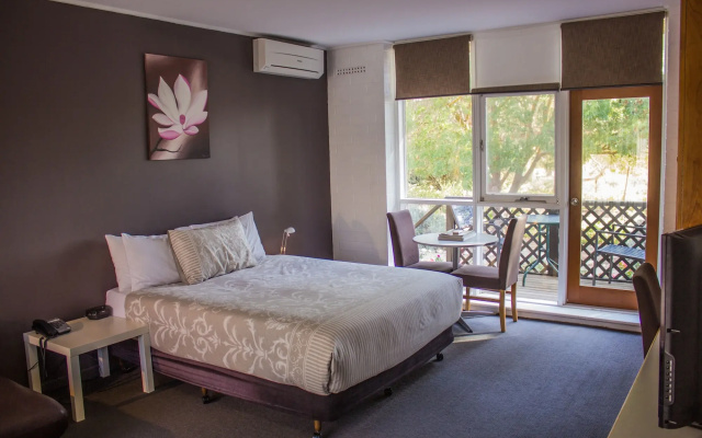 Lyndoch Motel